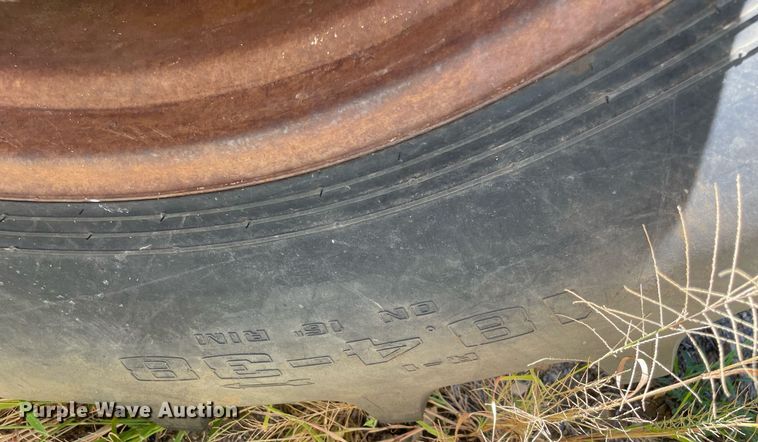 image for item NT9479 Case  tractor