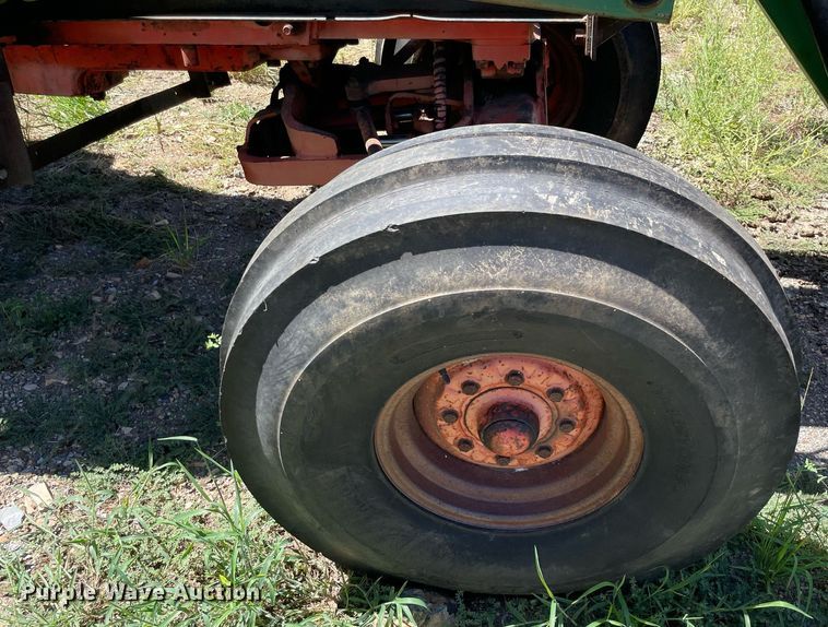 image for item NT9479 Case  tractor