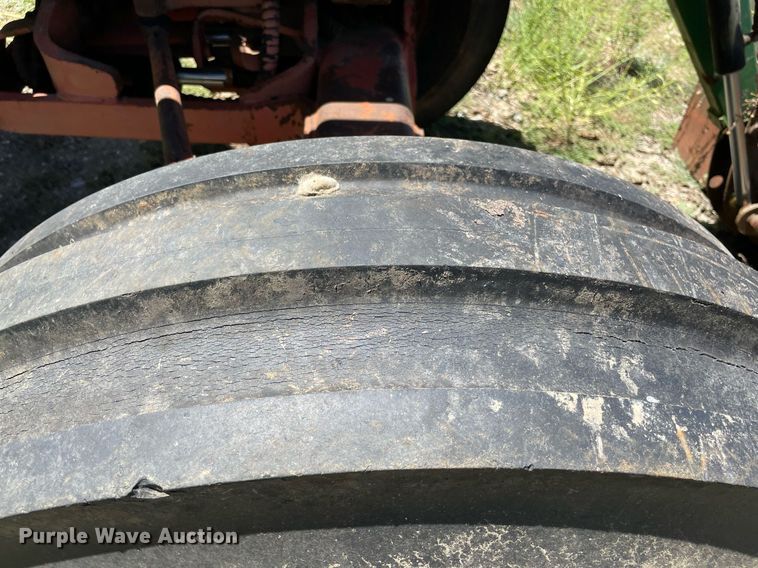 image for item NT9479 Case  tractor