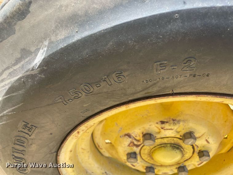 image for item NT9508 2009 John Deere 5045D  tractor