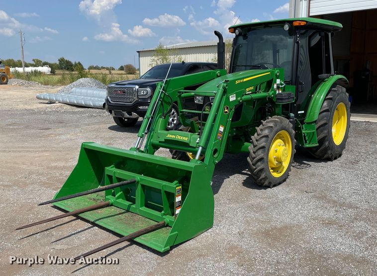image for item NT9527 2021 John Deere 5075E  MFWD tractor
