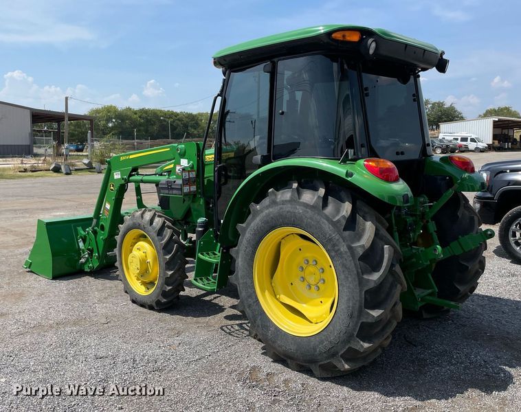 image for item NT9527 2021 John Deere 5075E  MFWD tractor