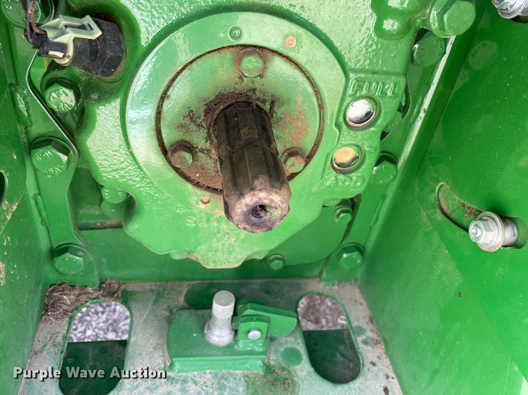 image for item NT9527 2021 John Deere 5075E  MFWD tractor