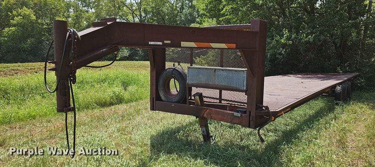 image for item NU9206 2006 Shop built  hay bale trailer