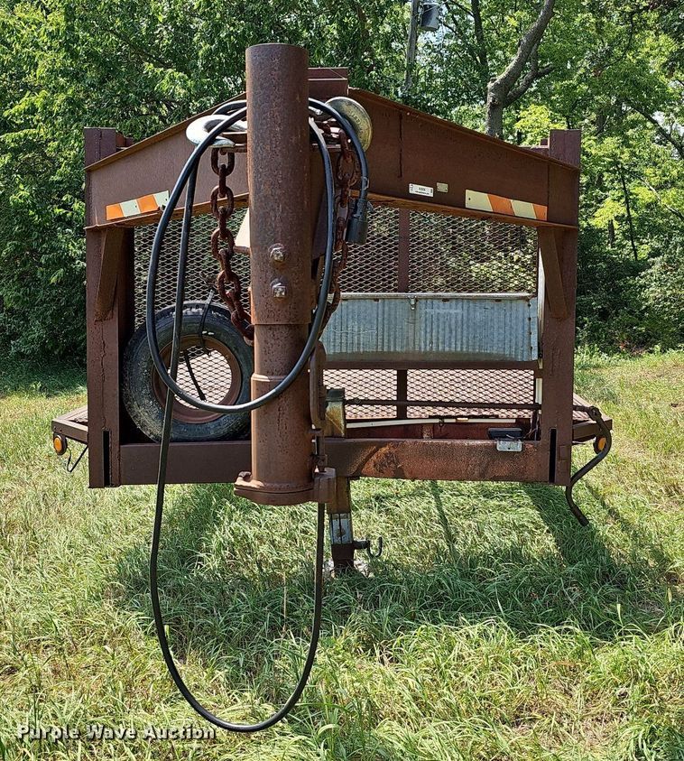 image for item NU9206 2006 Shop built  hay bale trailer