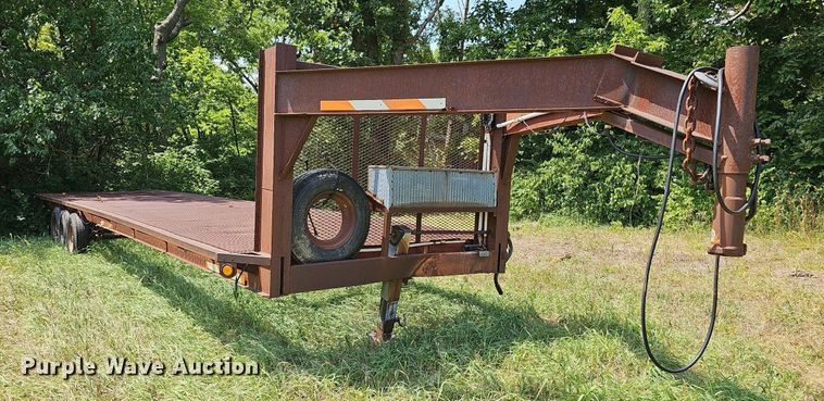 image for item NU9206 2006 Shop built  hay bale trailer