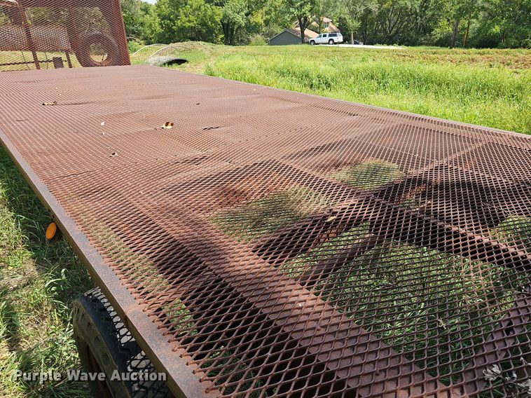 image for item NU9206 2006 Shop built  hay bale trailer