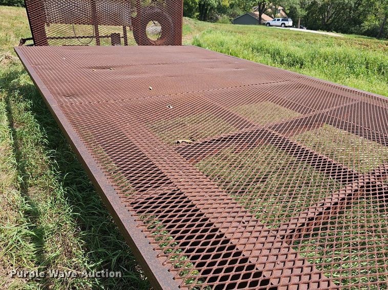 image for item NU9206 2006 Shop built  hay bale trailer