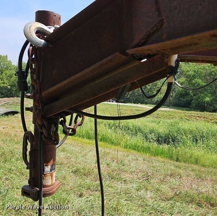 image for item NU9206 2006 Shop built  hay bale trailer