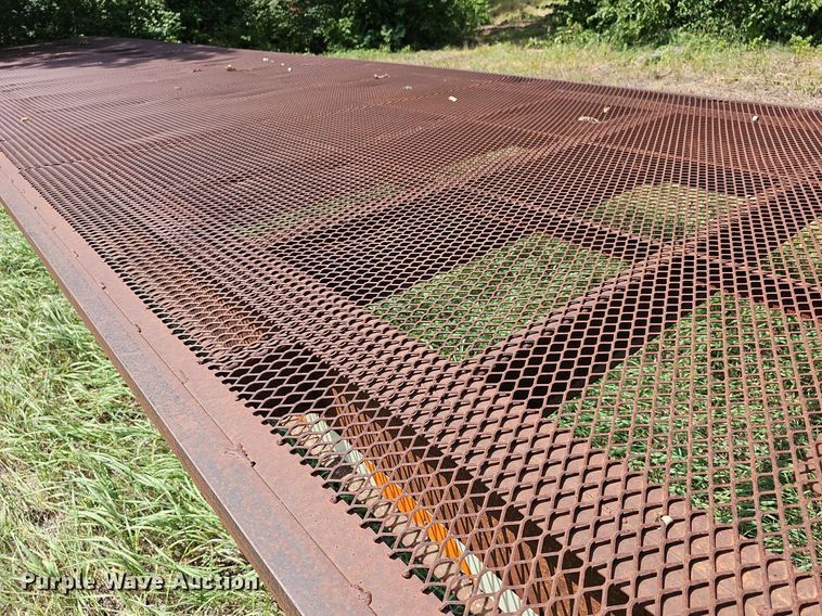 image for item NU9206 2006 Shop built  hay bale trailer