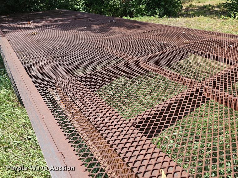 image for item NU9206 2006 Shop built  hay bale trailer