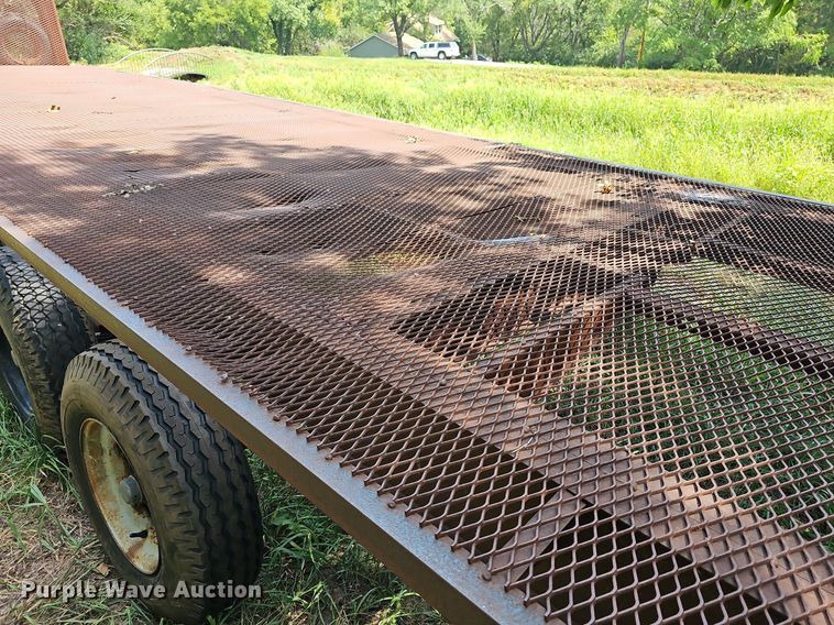 image for item NU9206 2006 Shop built  hay bale trailer