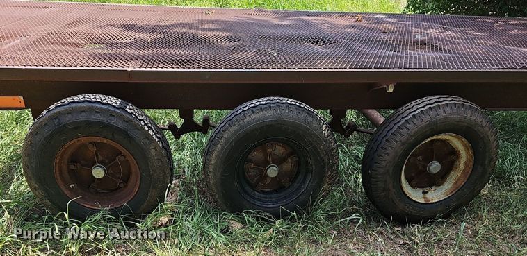 image for item NU9206 2006 Shop built  hay bale trailer