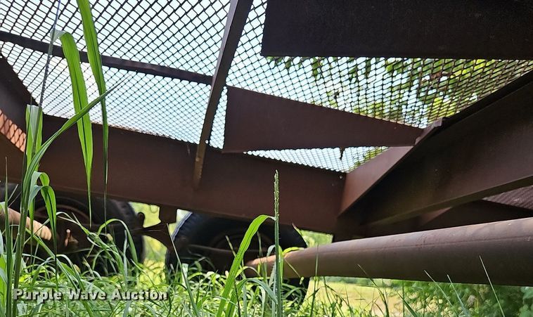 image for item NU9206 2006 Shop built  hay bale trailer