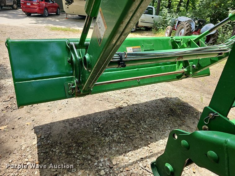 image for item NU9207 John Deere  4720 MFWD tractor