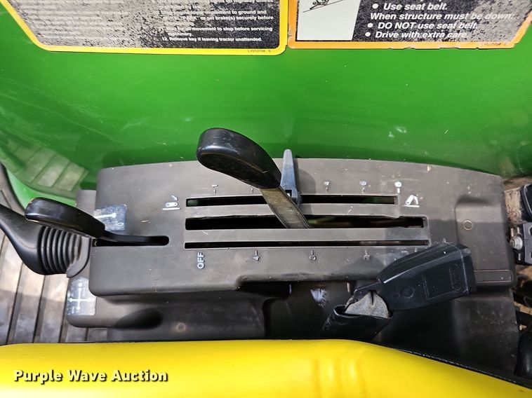 image for item NU9207 John Deere  4720 MFWD tractor