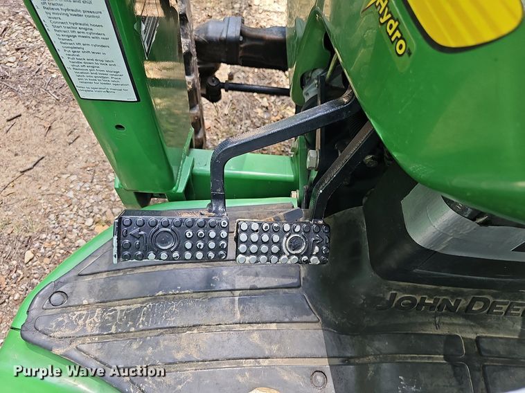 image for item NU9207 John Deere  4720 MFWD tractor