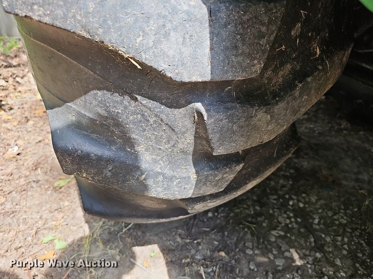 image for item NU9207 John Deere  4720 MFWD tractor