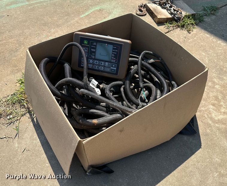 image for item OC9148 John Deere  round bale monitor