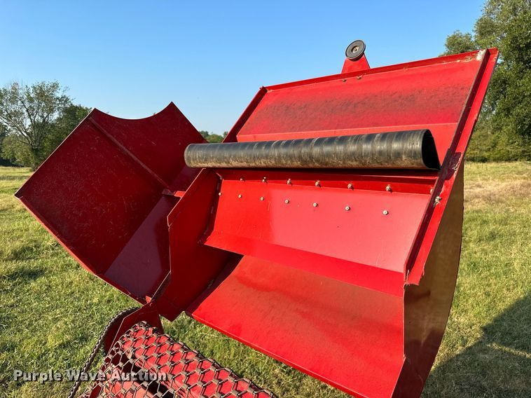 image for item OC9152 Savage 8042  pecan harvester