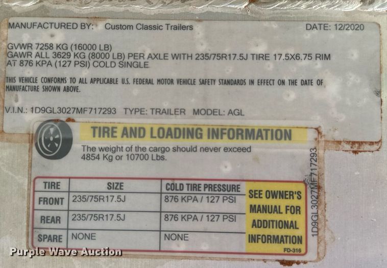 image for item OC9163 2021 Custom Classic  livestock trailer