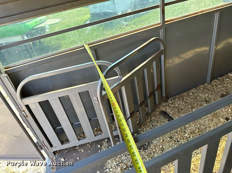 image for item OC9164 2016 Titan Low Pro  livestock trailer