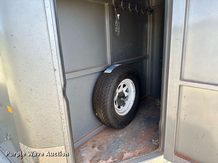 image for item OC9164 2016 Titan Low Pro  livestock trailer