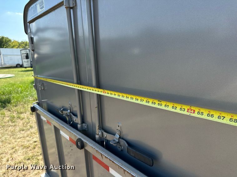 image for item OC9164 2016 Titan Low Pro  livestock trailer