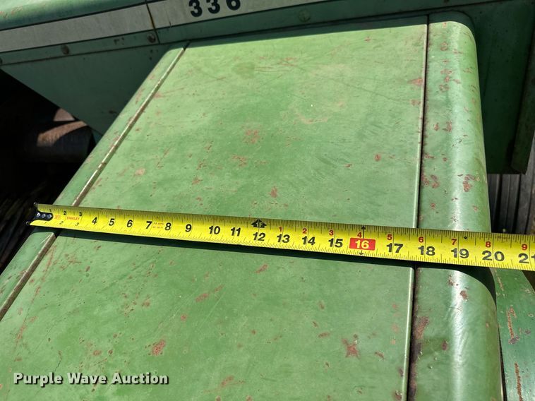 image for item OC9184 John Deere 336  small square baler