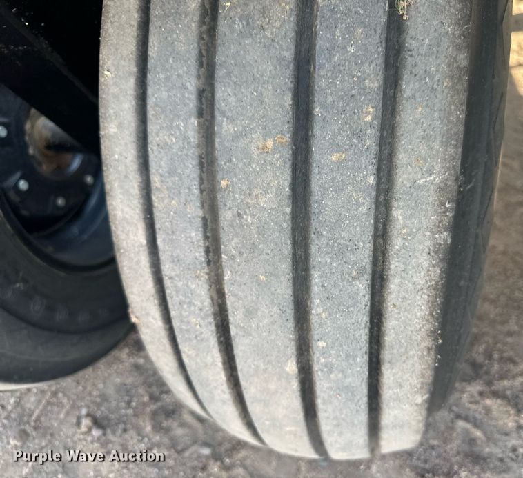 image for item OC9366 CrustBuster 4030  grain drill