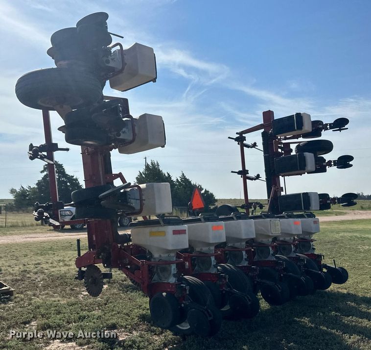 image for item OC9382 White 8100  planter