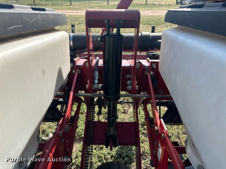 image for item OC9382 White 8100  planter