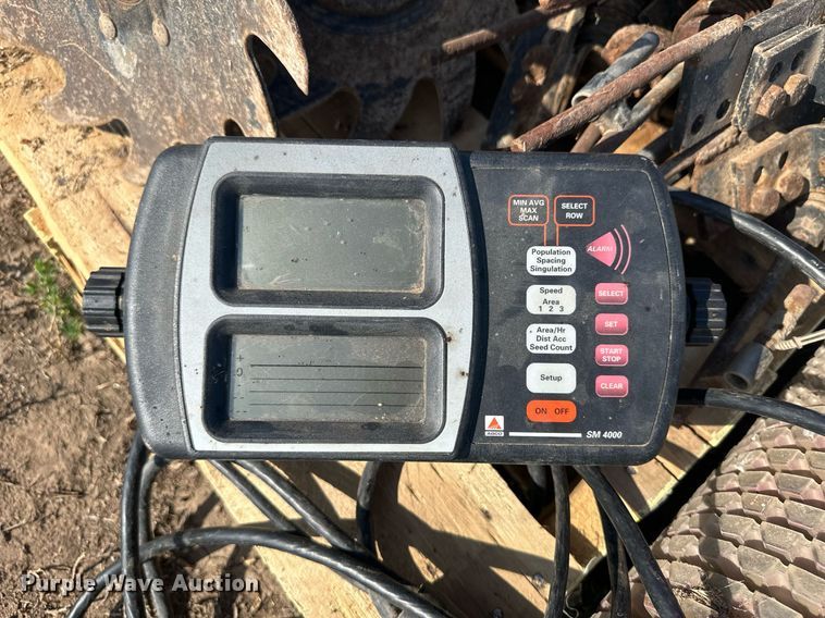 image for item OC9382 White 8100  planter