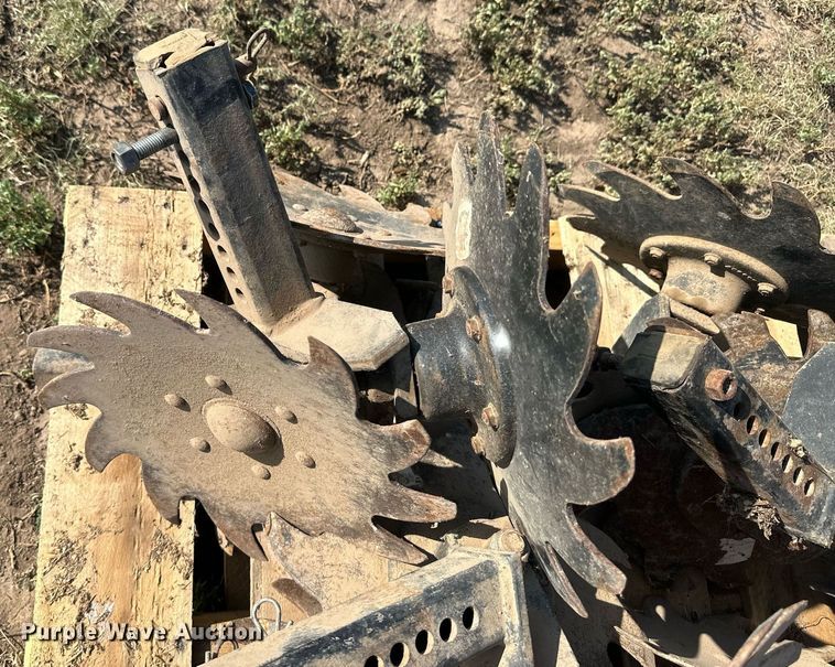 image for item OC9382 White 8100  planter