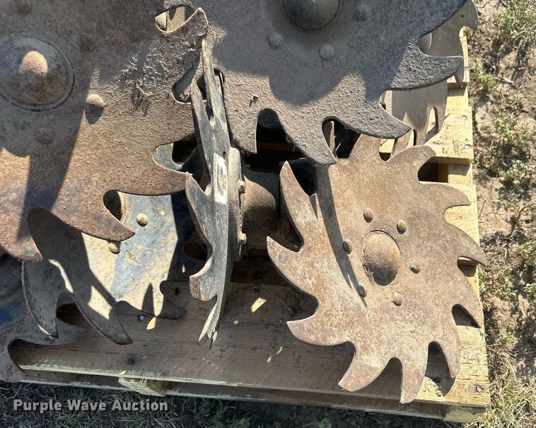 image for item OC9382 White 8100  planter