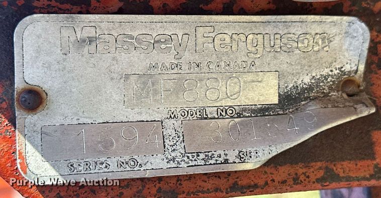 image for item OC9383 Massey Ferguson 880  plow