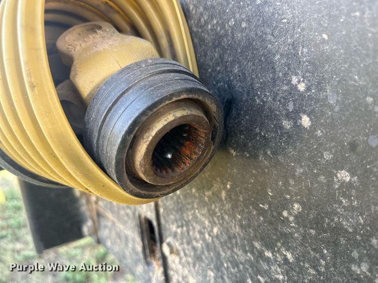 image for item OC9384 AGCO  rigid head