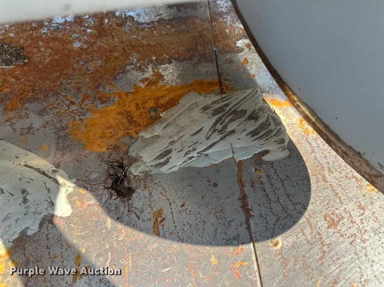 image for item OC9384 AGCO  rigid head