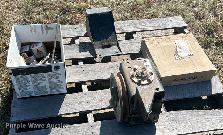 image for item OC9384 AGCO  rigid head