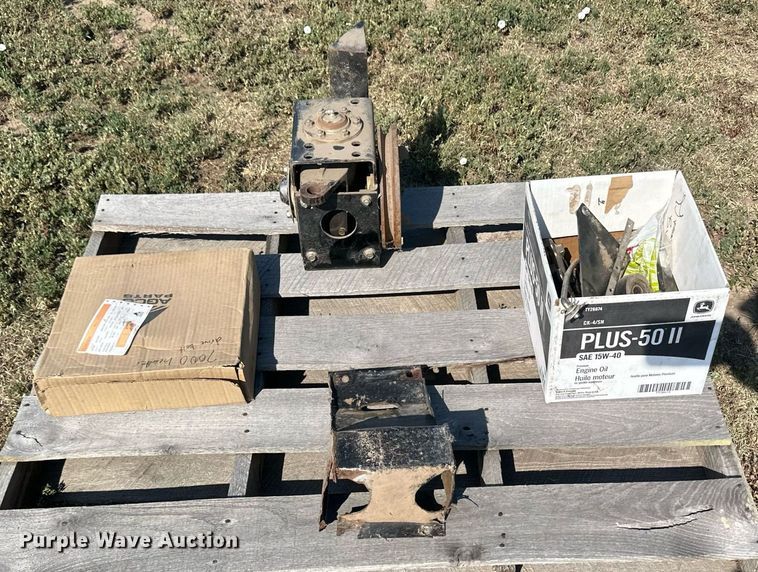 image for item OC9384 AGCO  rigid head