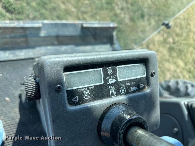 image for item OC9385 1995 Gleaner R72  combine