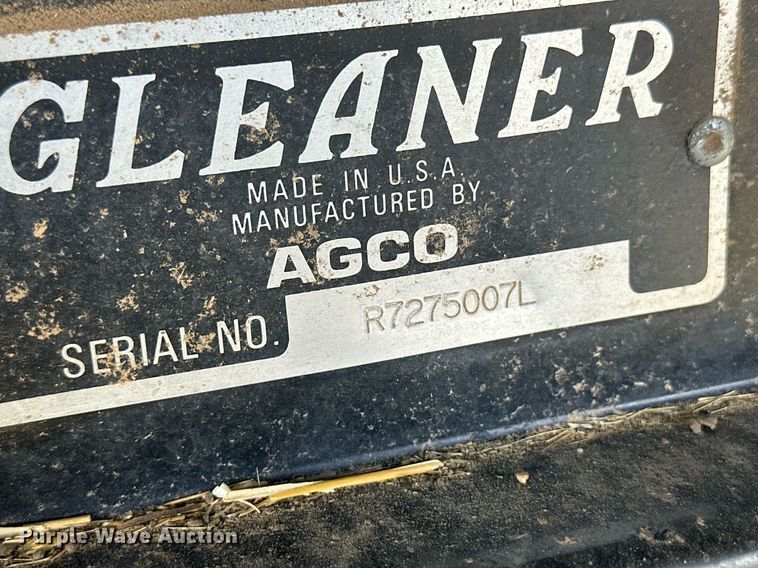 image for item OC9385 1995 Gleaner R72  combine