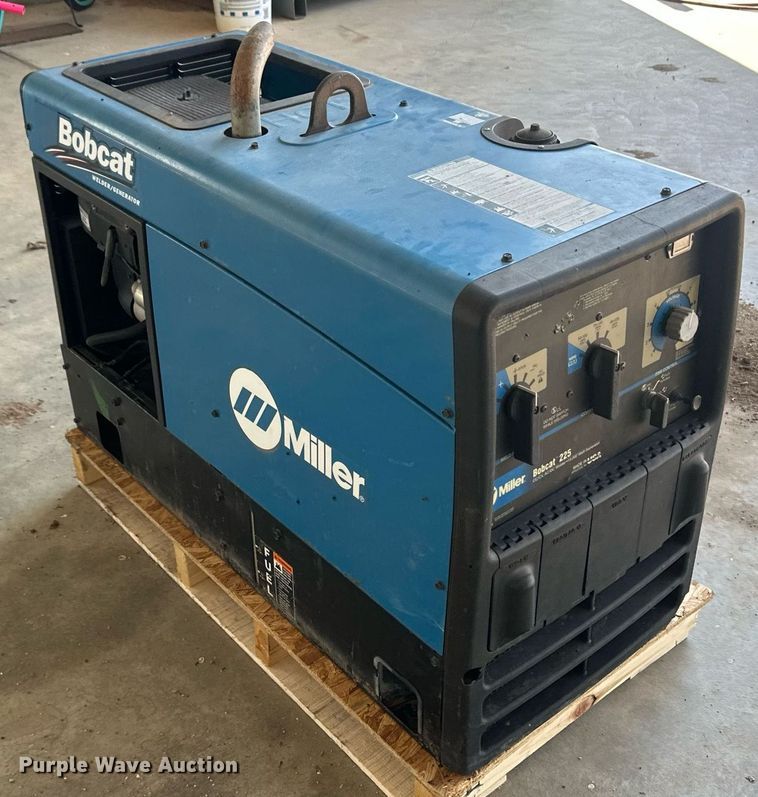 image for item OC9386 Miller Bobcat 225  welder/generator