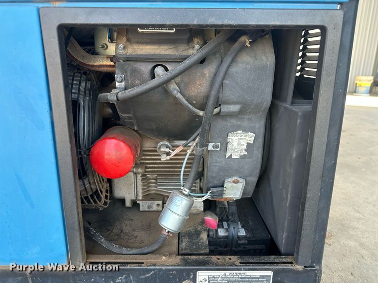 image for item OC9386 Miller Bobcat 225  welder/generator