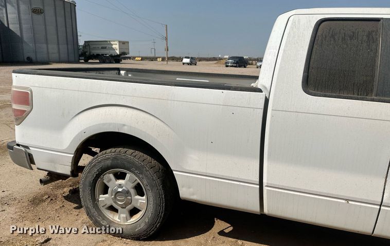 image for item OC9420 2010 Ford F150 XLT SuperCab pickup truck