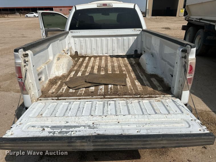 image for item OC9420 2010 Ford F150 XLT SuperCab pickup truck