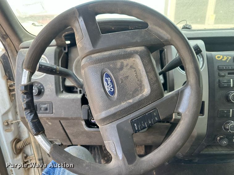 image for item OC9420 2010 Ford F150 XLT SuperCab pickup truck