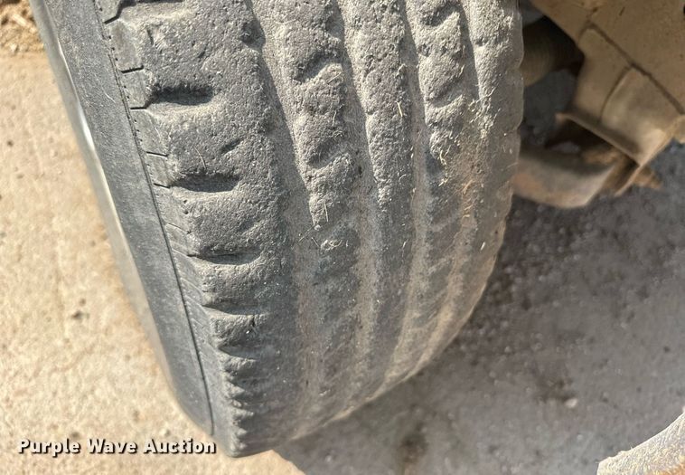 image for item OC9420 2010 Ford F150 XLT SuperCab pickup truck