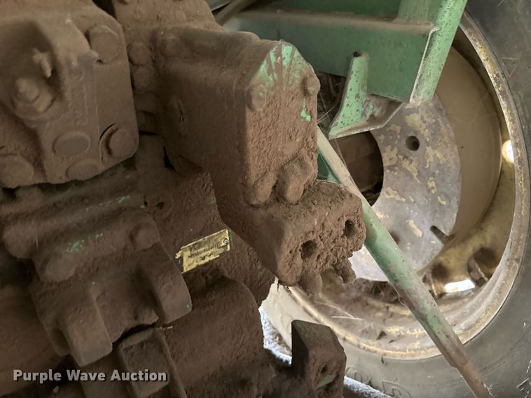 image for item OC9425 John Deere 4430 tractor