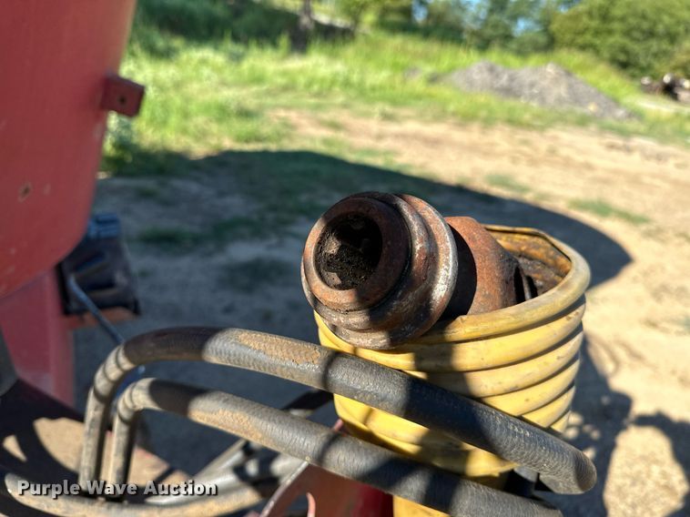 image for item OG9157 RotoMix  425 VXT feed mixer